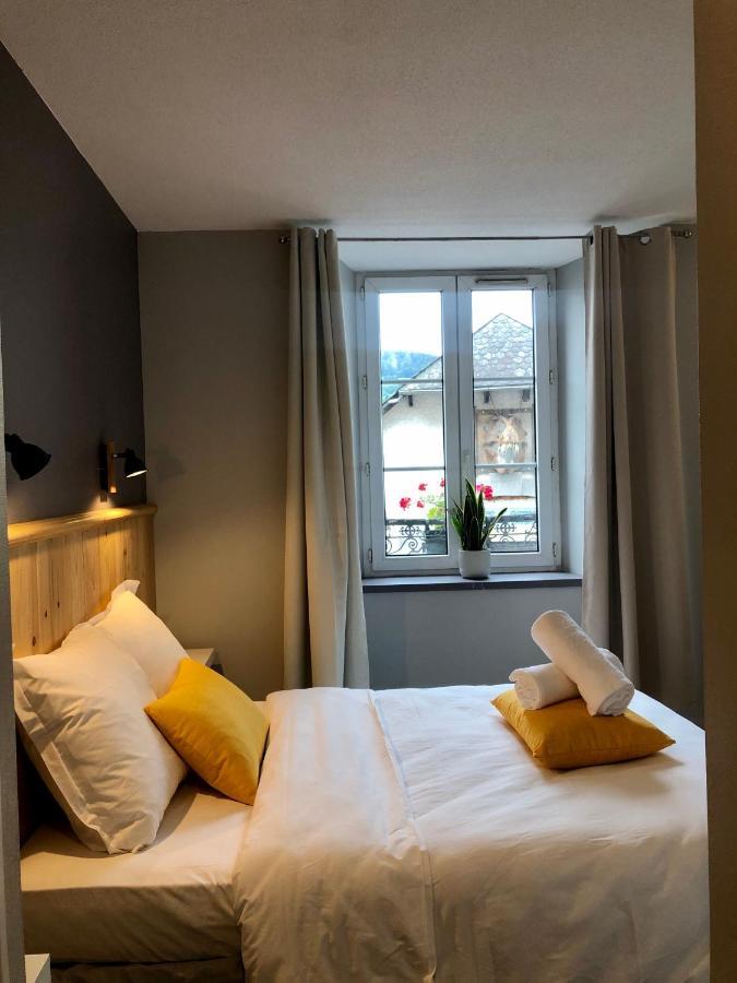 Auberge Des Trois Rivieres Condat  Zewnętrze zdjęcie