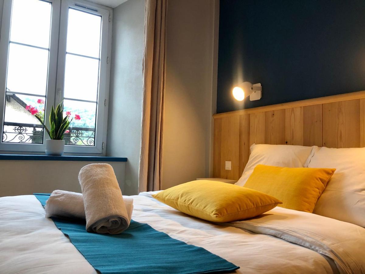 Auberge Des Trois Rivieres Condat  Zewnętrze zdjęcie